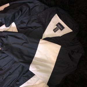 Vintage Windbreaker - Holloway